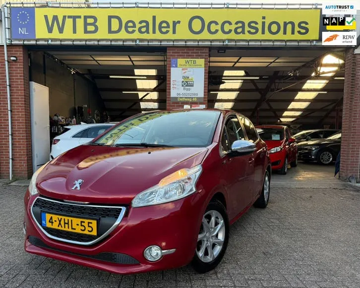 Peugeot 208