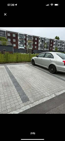 Toyota Avensis 2004 photo 3