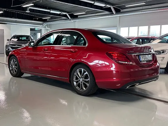 Mercedes-Benz C300 2017 photo 3