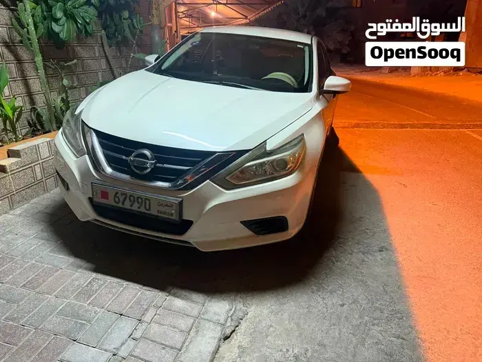 Nissan Altima