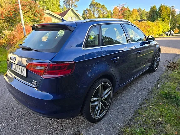 Audi A3 2015 photo 4