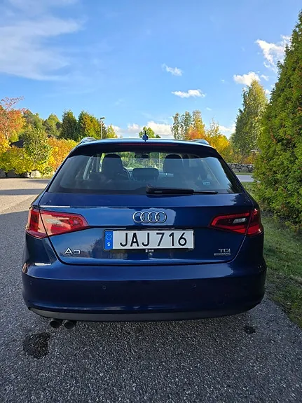 Audi A3 2015 photo 3
