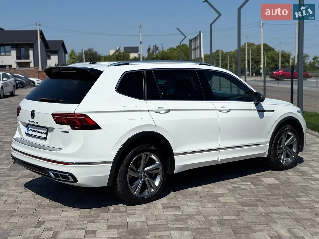 Volkswagen Tiguan Allspace 2022 photo 3