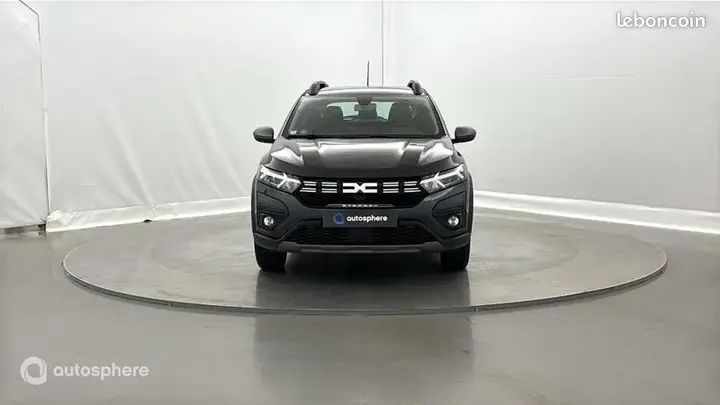 Dacia Sandero 2022 photo 2