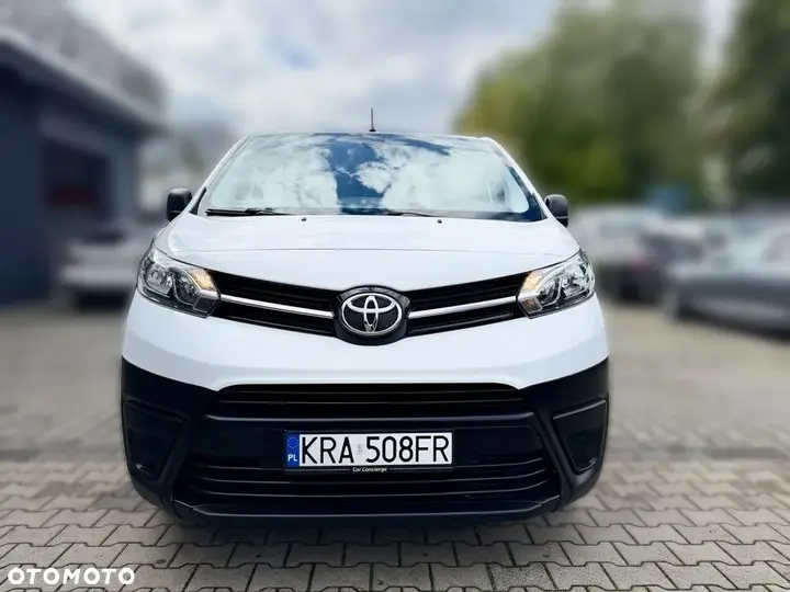Toyota Proace 2019 photo 2