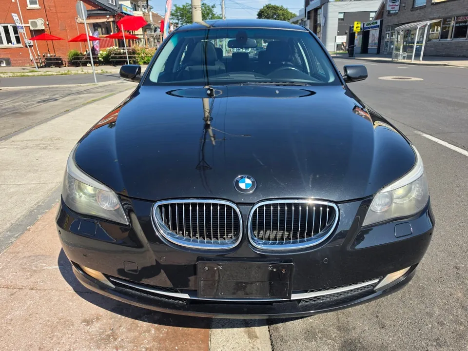 BMW 5Series 2010 photo 2