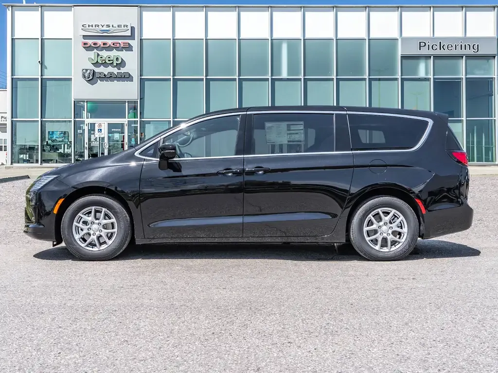 Chrysler Pacifica 2027 photo 3