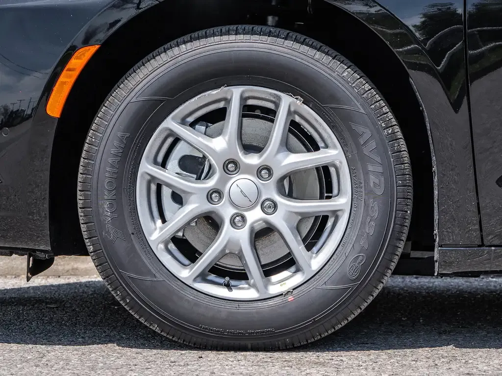 Chrysler Pacifica 2027 photo 4