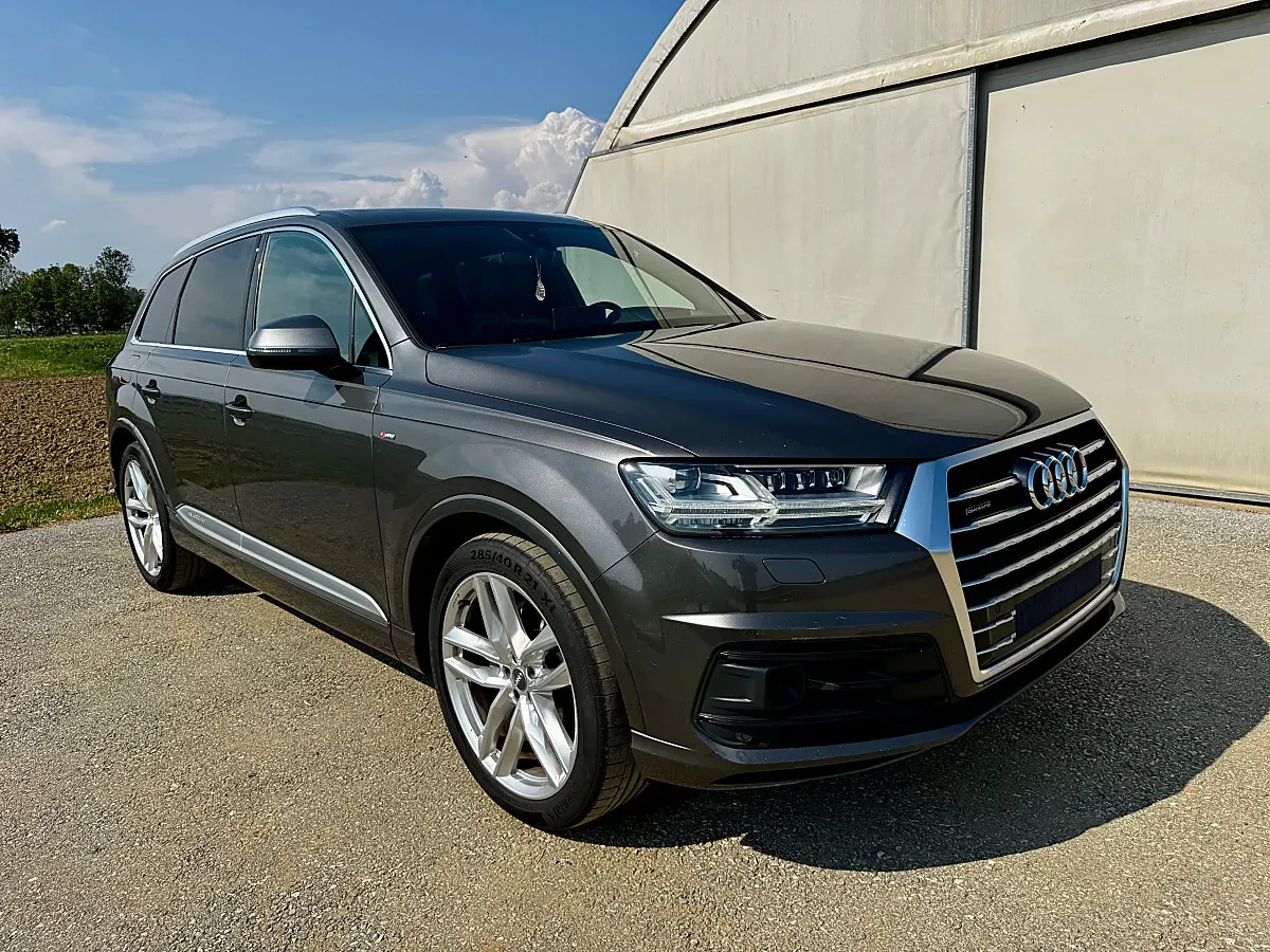 Audi Q7 2019 photo 3