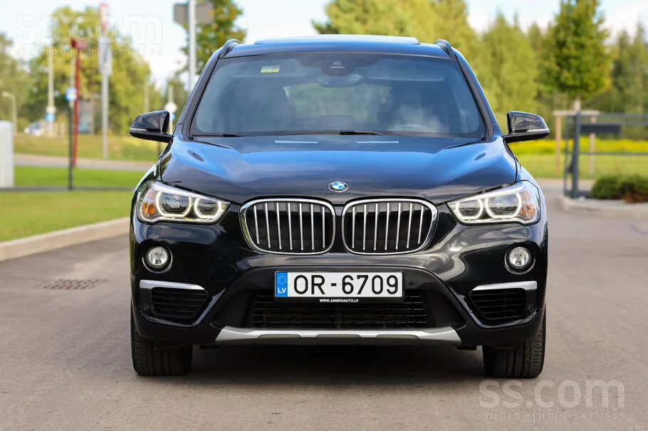 BMW X1 2016 photo 2