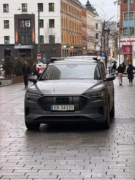 Audi E-Tron 2020 photo 4