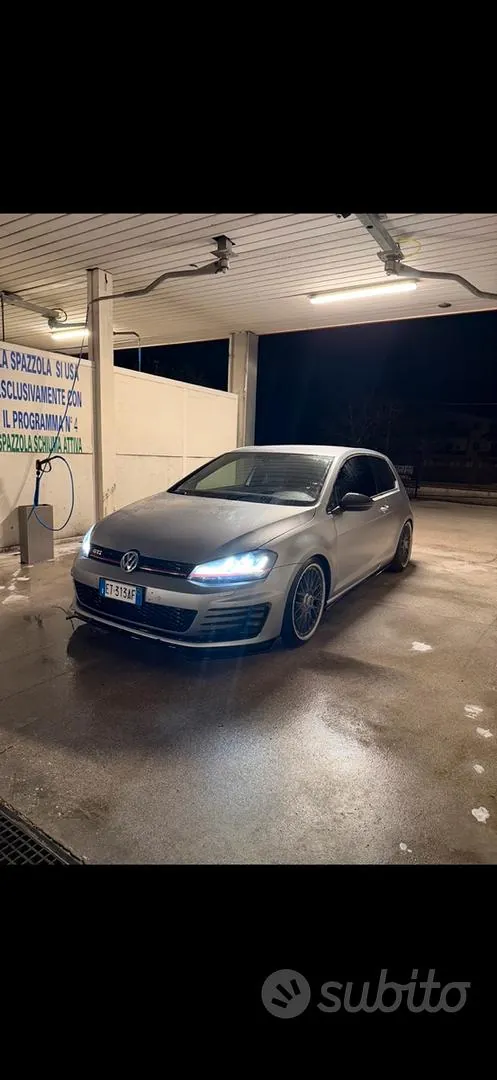 Volkswagen Golf 2014 photo 2