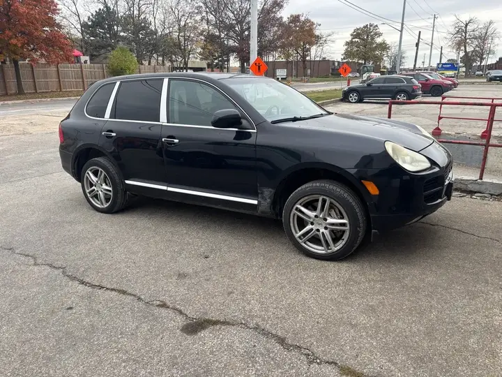Porsche Cayenne 2005 photo 4