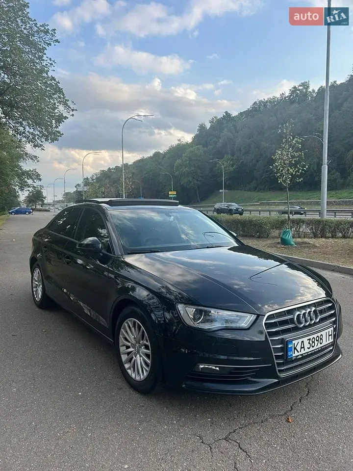Audi A3 2016 photo 3