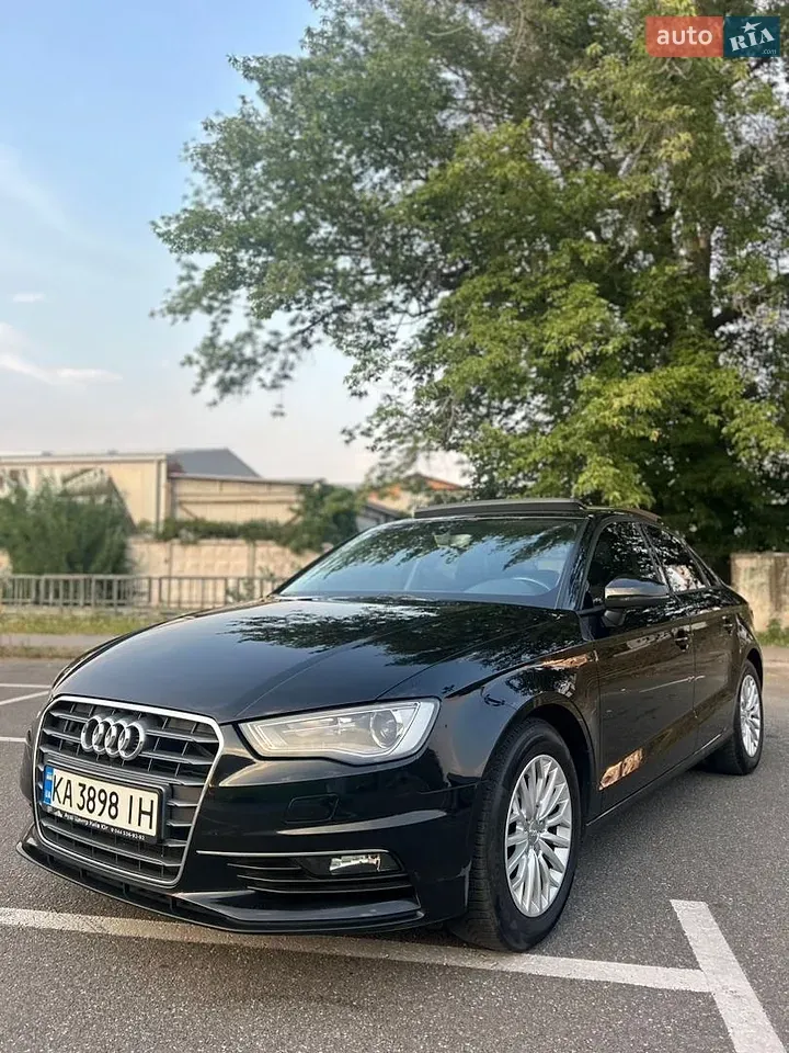 Audi A3 2016 photo 2