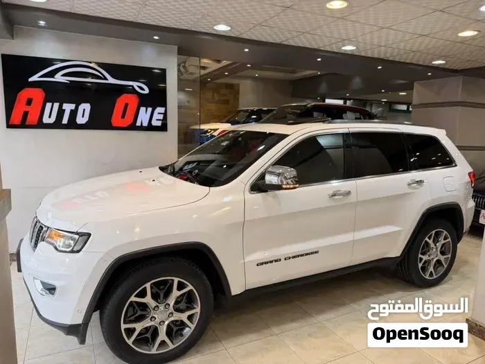 Jeep Grand Cherokee 2022 photo 4