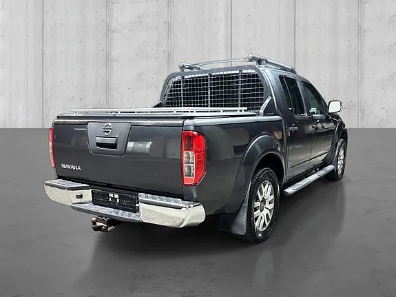 Nissan Navara 2012 photo 5