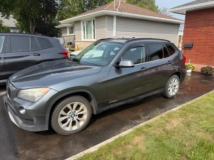 BMW X1 2014 photo 2