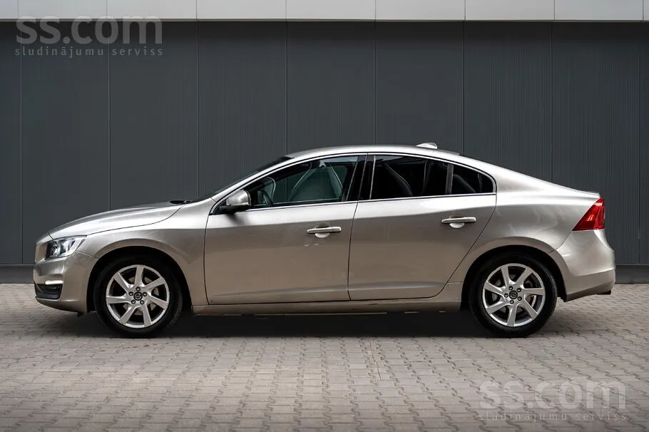 Volvo S60 2014 photo 3