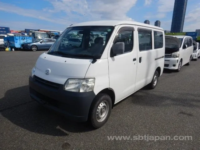Toyota Townace 2018 photo 2