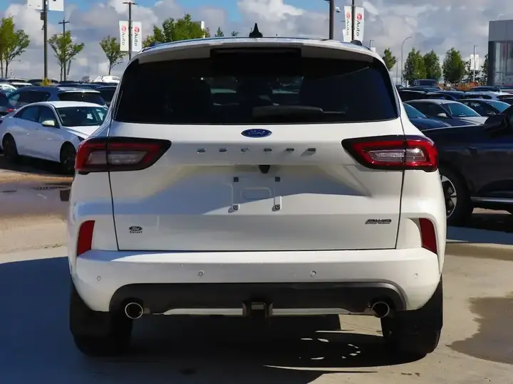 Ford Escape 2024 photo 5