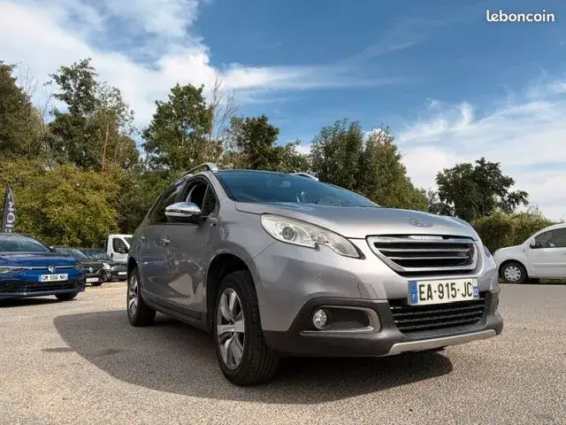 Peugeot 2008 2016 photo 2