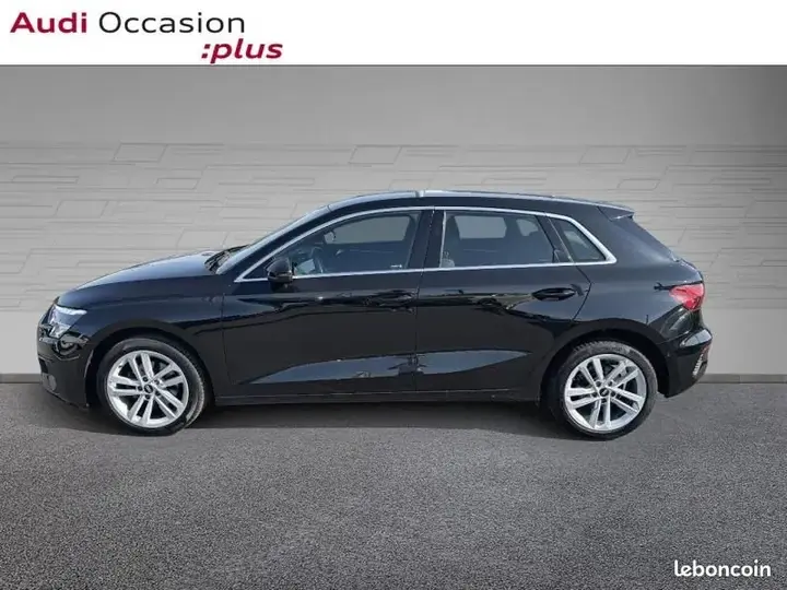Audi A3 2022 photo 2