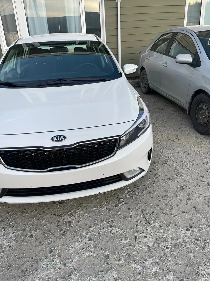 Kia Forte5 2018 photo 4