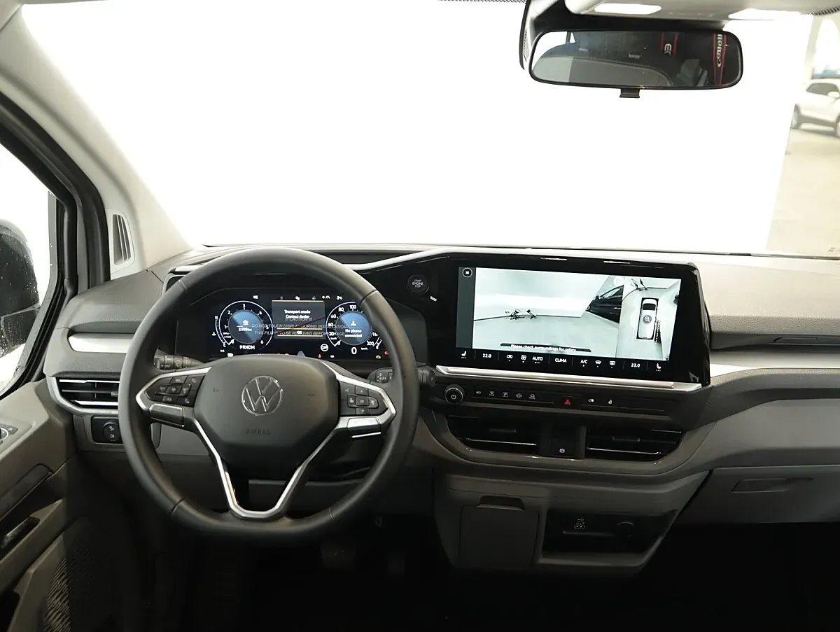 Volkswagen Caravelle 2026 photo 2