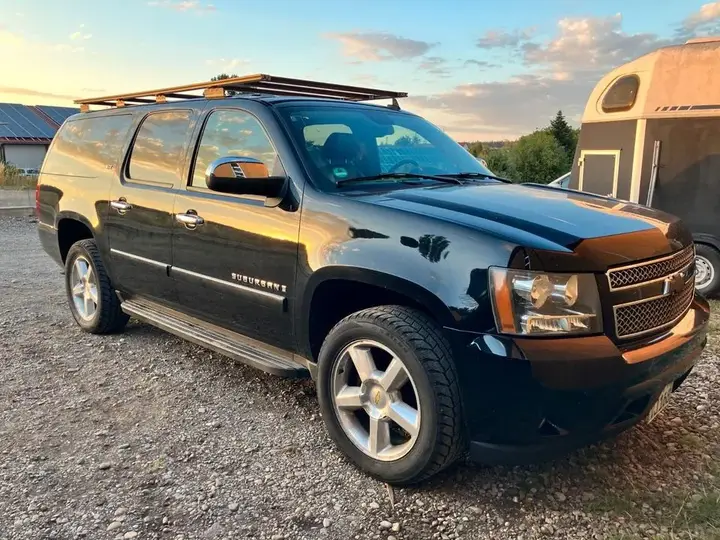 Chevrolet Suburban
