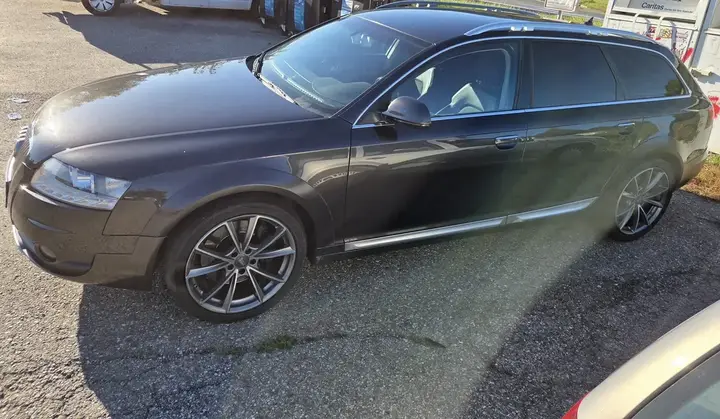 Audi A6 Allroad 2009 photo 3