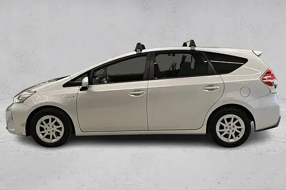 Toyota Prius 2016 photo 2