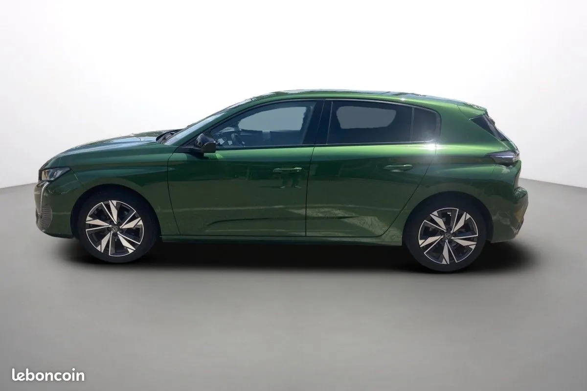 Peugeot 308 2023 photo 2