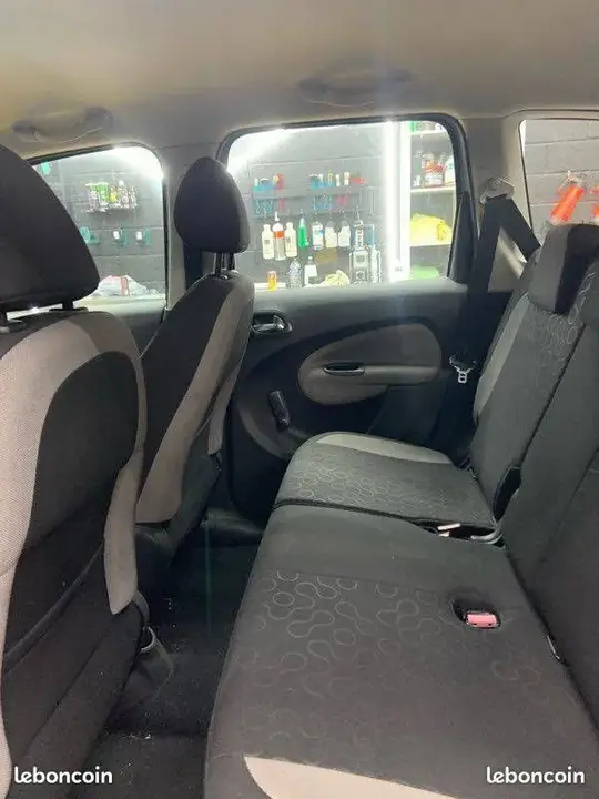 Citroen C3 Picasso 2012 photo 2
