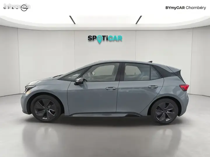 Cupra Born 2023 photo 2