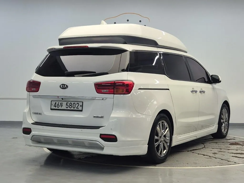 Kia Carnival 2019 photo 3