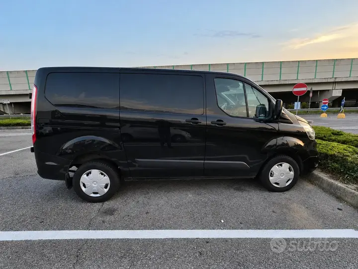 Ford Transit Custom 2021 photo 2