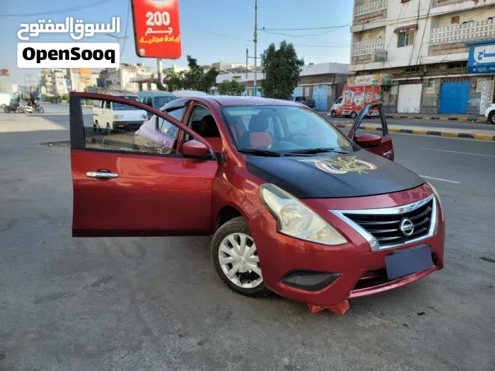 Nissan Versa
