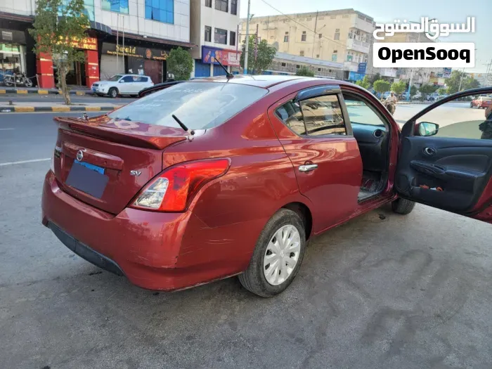 Nissan Versa 2018 photo 4