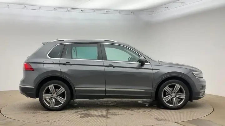 Volkswagen Tiguan 2019 photo 3