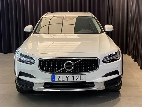 Volvo V90 Cross Country 2019 photo 4