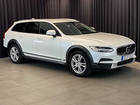 Volvo V90 Cross Country