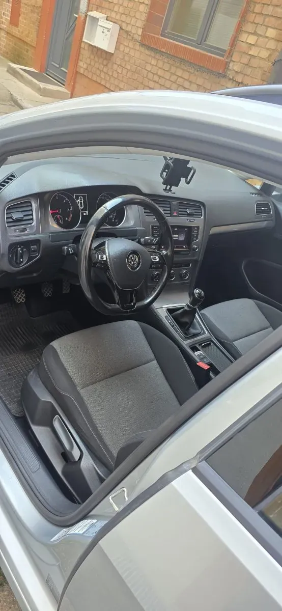 Volkswagen Golf 2014 photo 2