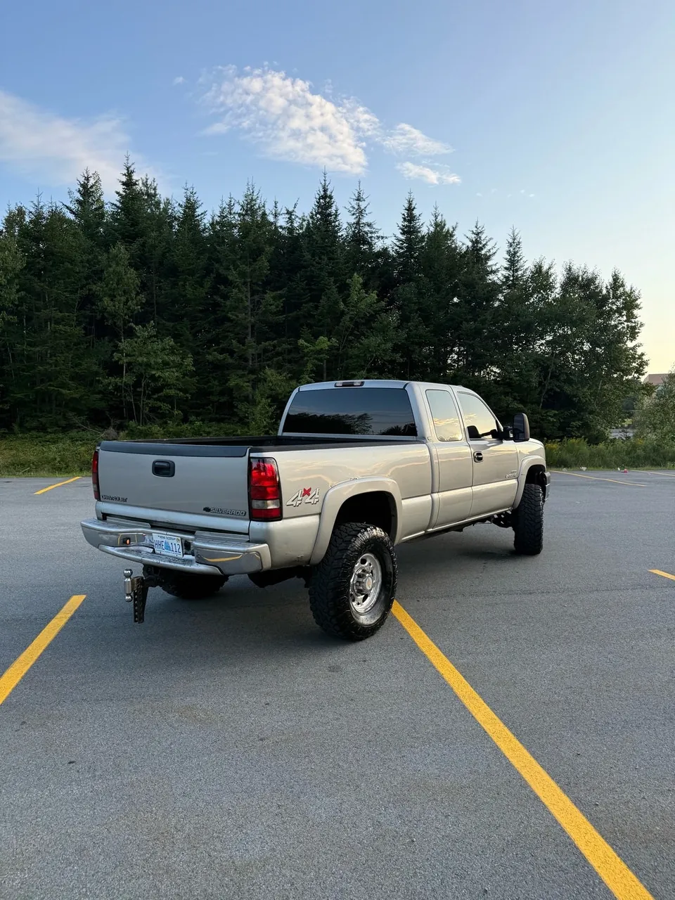 Chevrolet Silverado 2500Hd 2004 photo 2