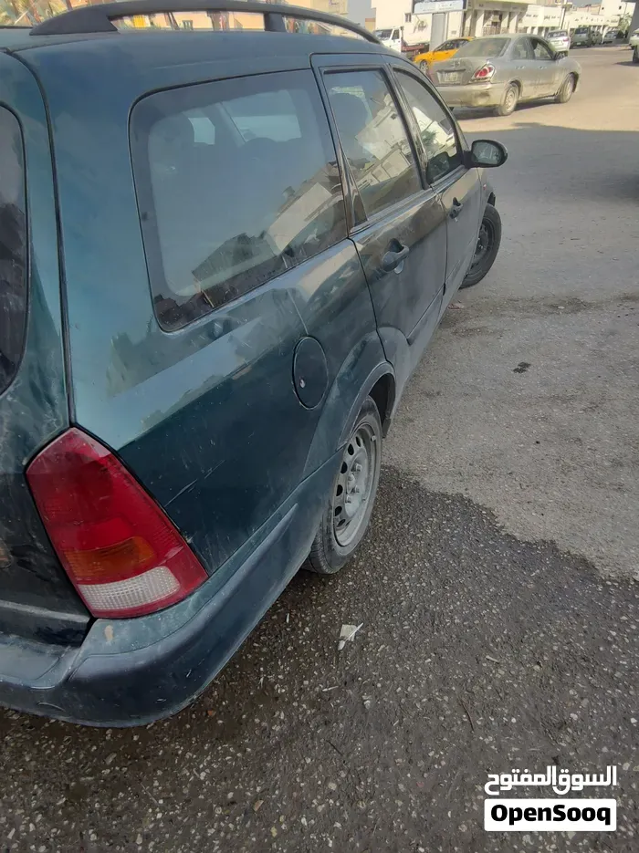 Ford Focus 2004 photo 3