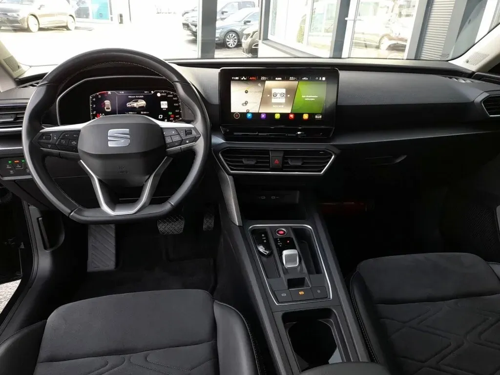 Seat Leon 2022 photo 3