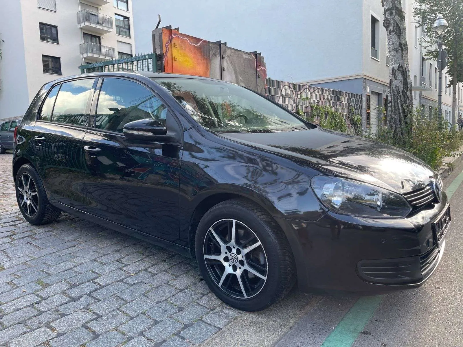 Volkswagen Golf 2010 photo 4
