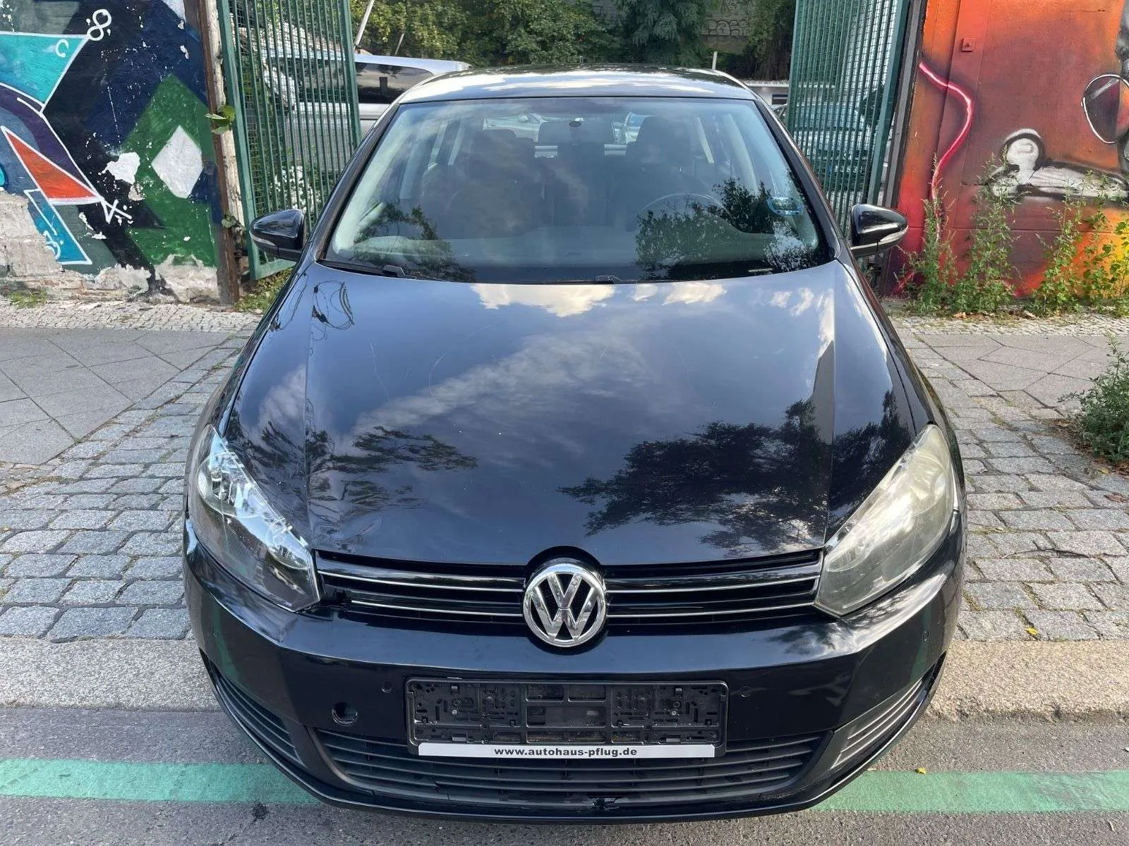 Volkswagen Golf 2010 photo 3