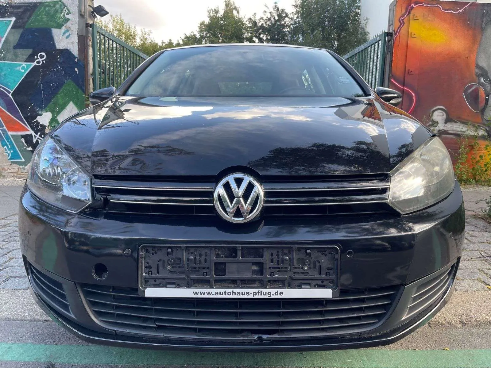 Volkswagen Golf 2010 photo 2
