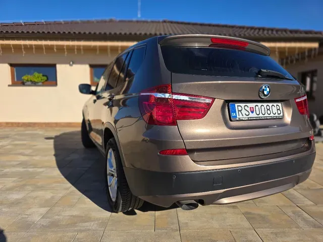 BMW X3 2013 photo 2